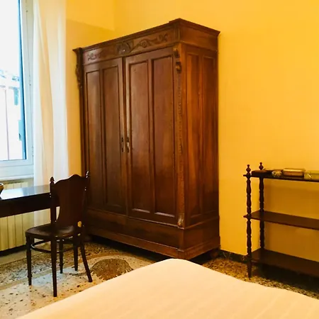 Al Carmine - Ampio E Luminoso Apartamento Génova